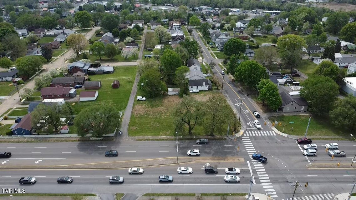 Photo #23: 1401 Stone Drive