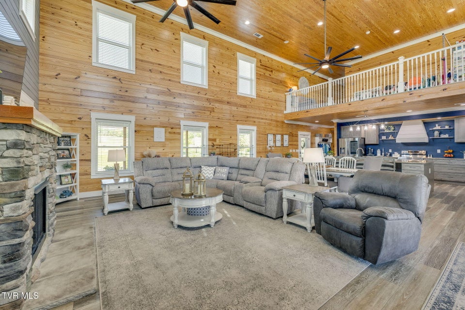 Photo #14: 1600 Mary Lamons Road