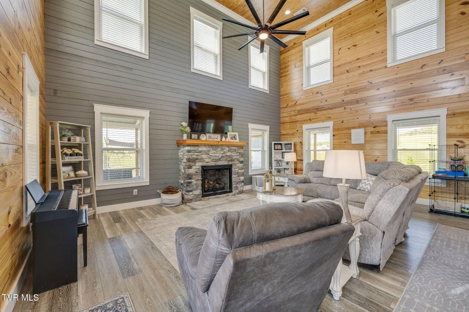 Photo #16: 1600 Mary Lamons Road