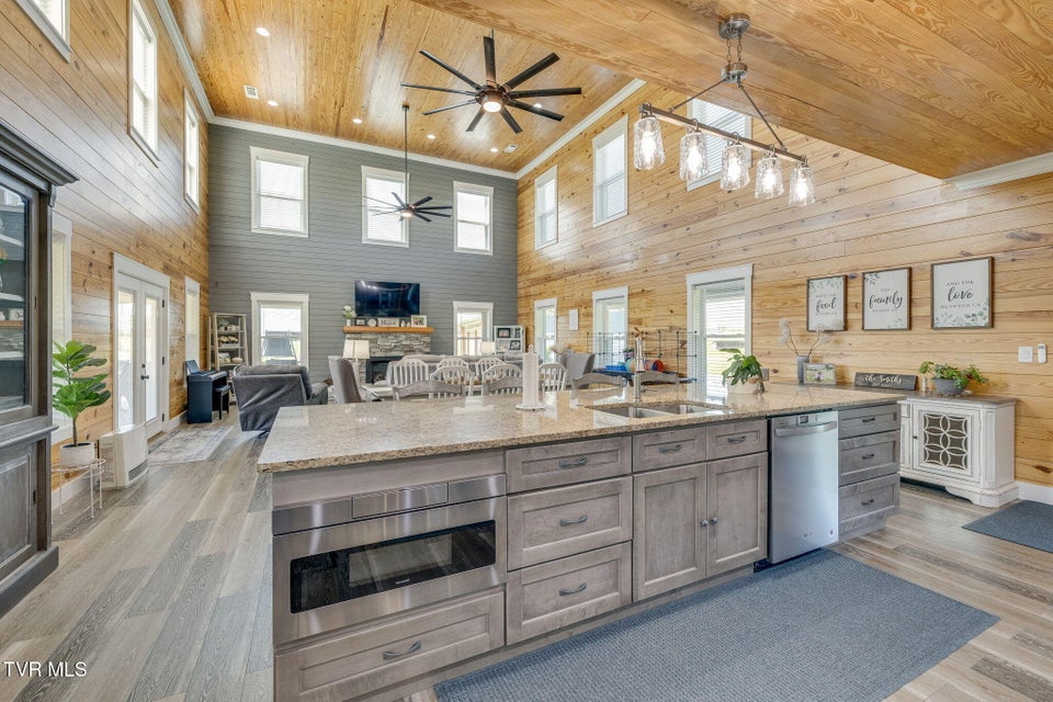 Photo #22: 1600 Mary Lamons Road