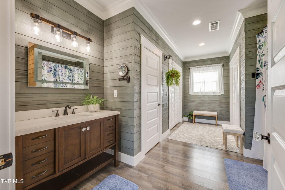 Photo #48: 1600 Mary Lamons Road