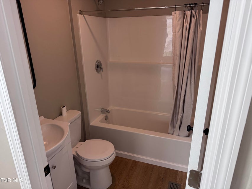 Photo #5: 230 Hamilton Road