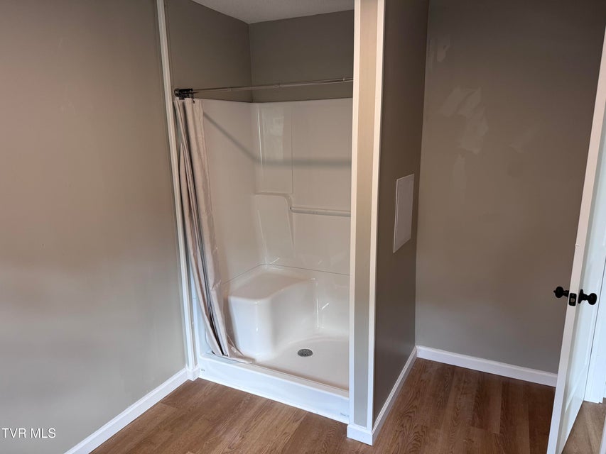 Photo #6: 230 Hamilton Road