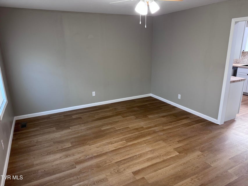 Photo #14: 230 Hamilton Road