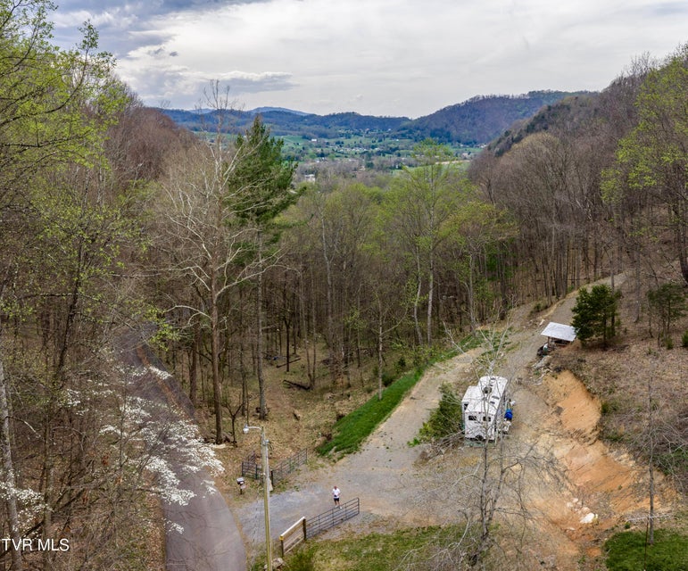 Photo #6: 394 & 400 Bishop Hollow Road