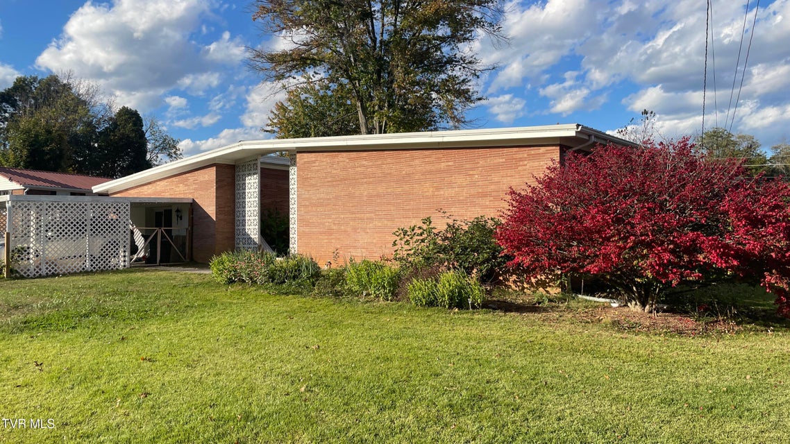 Photo #51: 107 Wayfair Drive