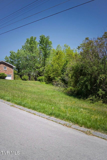 Photo #6: 100 Richmond Heights Road