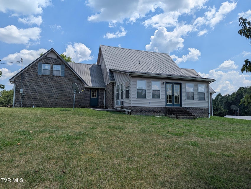 Photo #8: 1473 Oasis Road