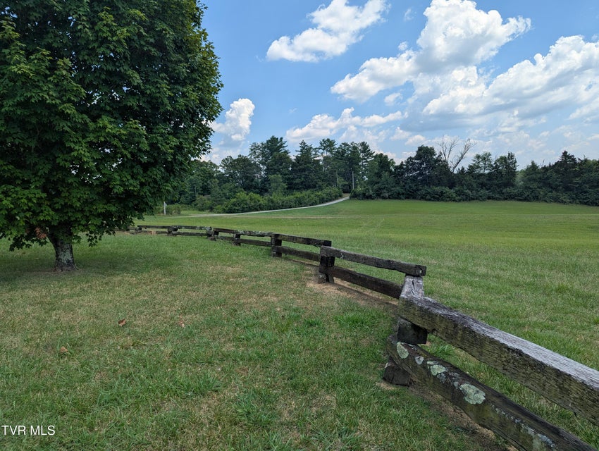 Photo #20: 1473 Oasis Road