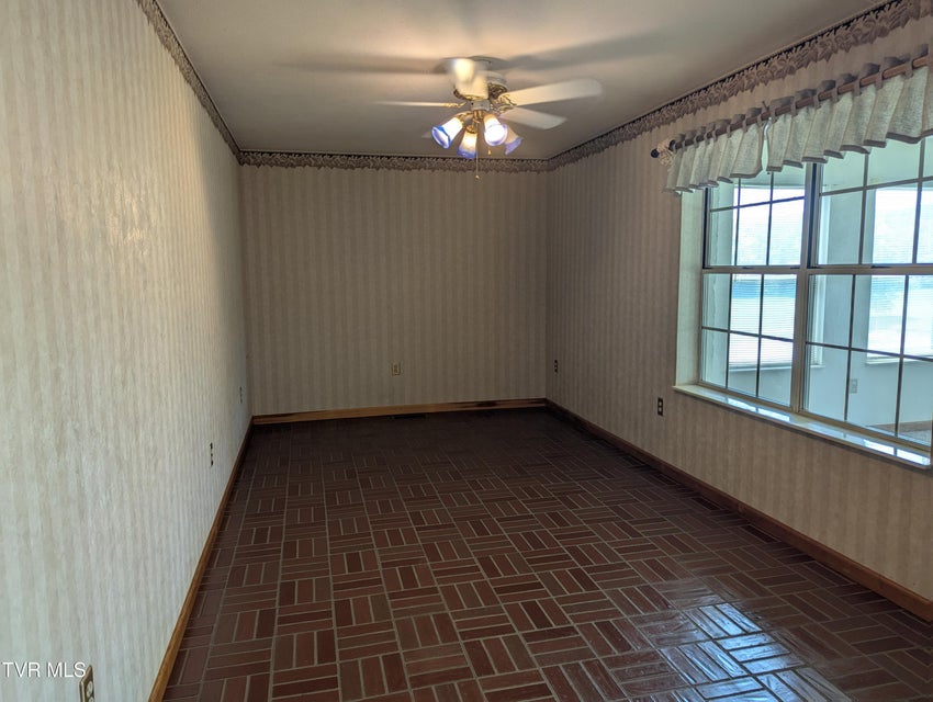 Photo #38: 1473 Oasis Road