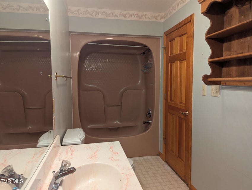 Photo #79: 1473 Oasis Road