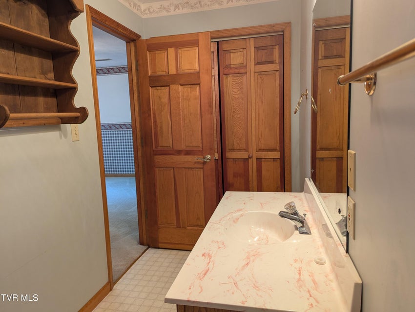 Photo #80: 1473 Oasis Road