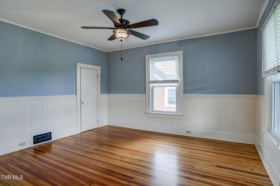 Photo #11: 312 Love Street