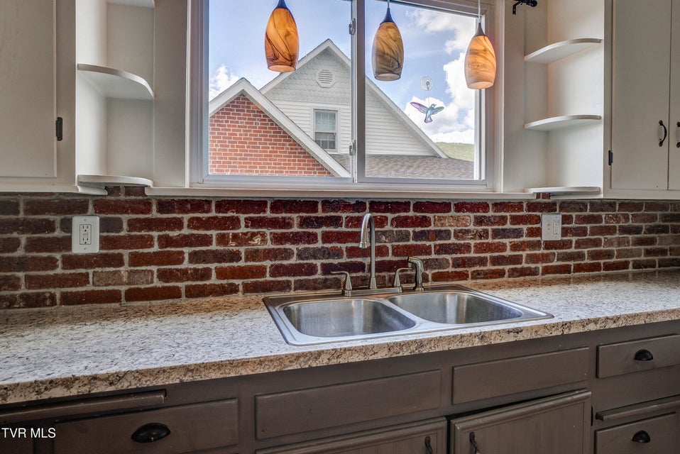 Photo #19: 312 Love Street