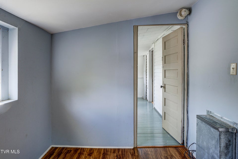 Photo #38: 312 Love Street