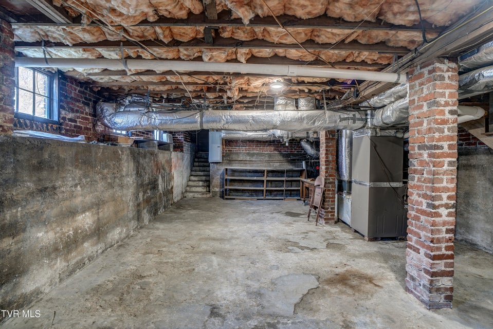 Photo #41: 312 Love Street