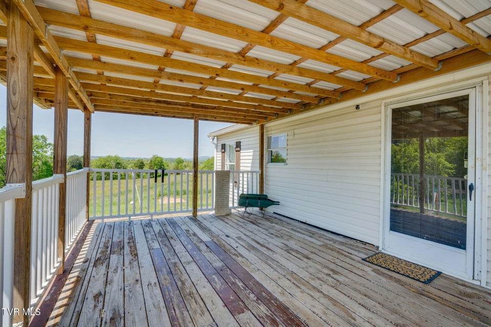 Photo #26: 104 Bacon Road