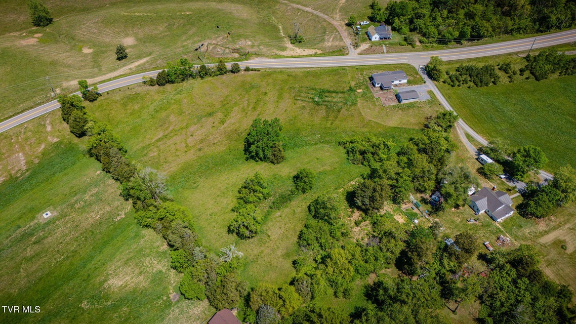 Photo #33: 104 Bacon Road