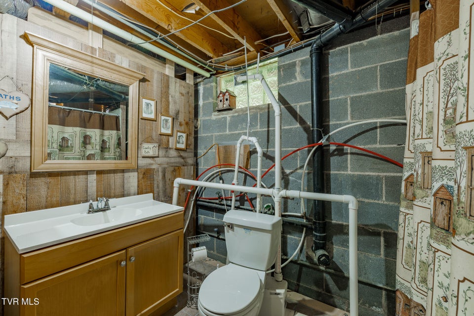 Photo #21: 314 Woodvale Road