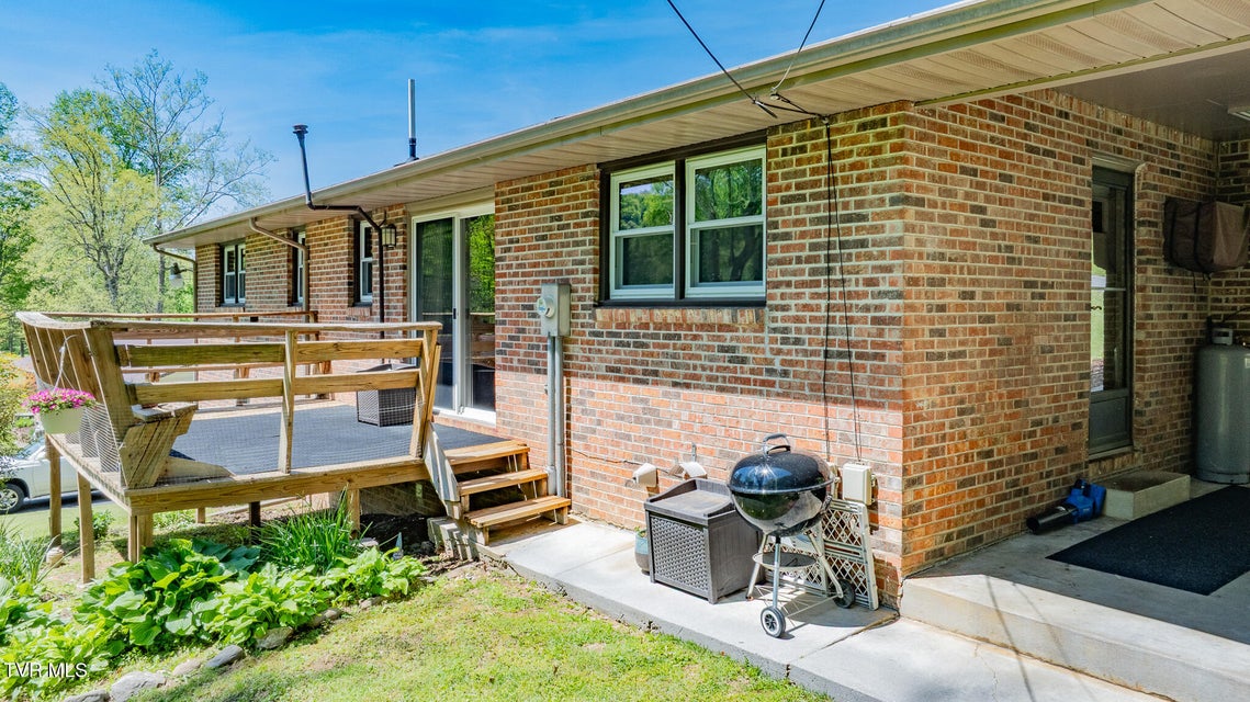 Photo #34: 314 Woodvale Road