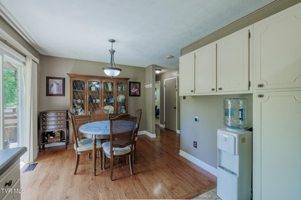 Photo #10: 314 Woodvale Road