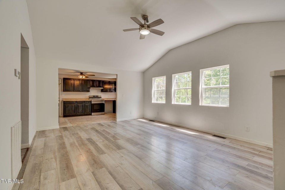 Photo #6: 813 Big Hill Road