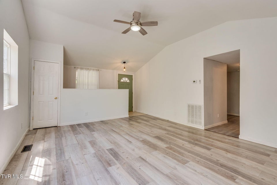 Photo #8: 813 Big Hill Road