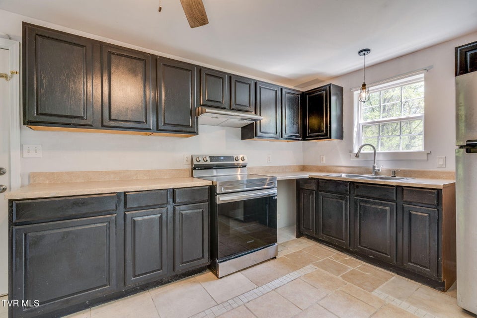 Photo #11: 813 Big Hill Road