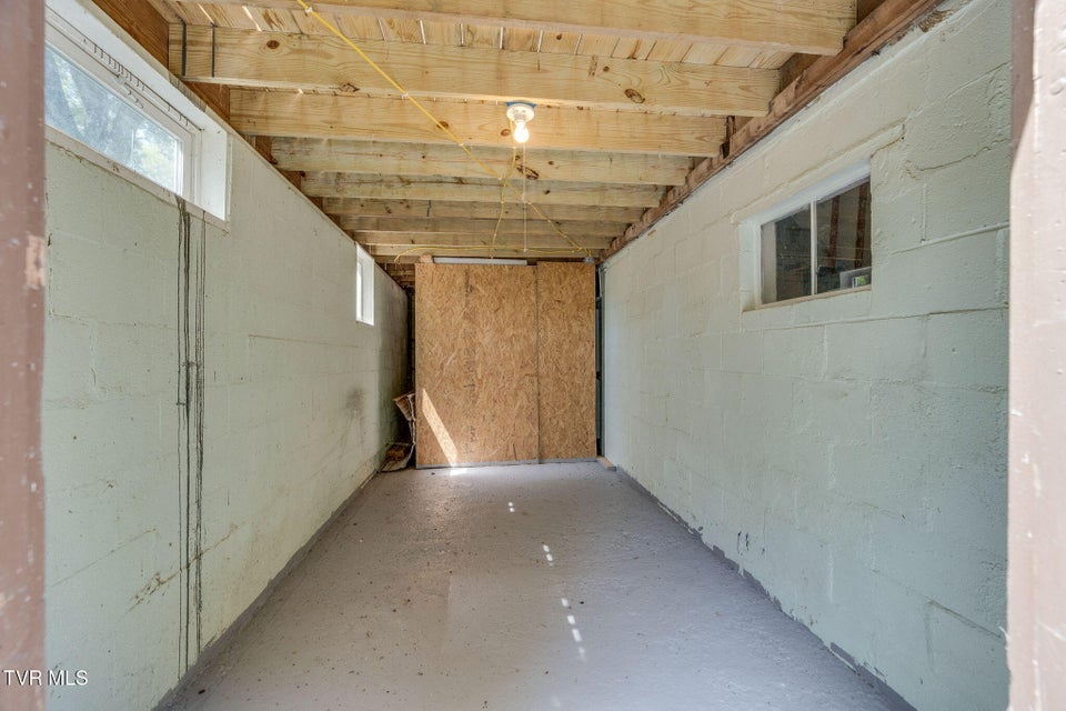 Photo #29: 813 Big Hill Road