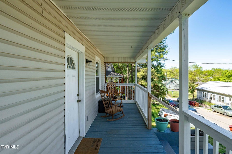 Photo #25: 304 Chestnut Street