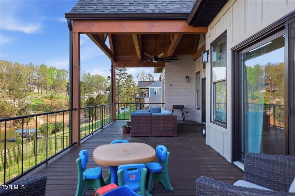 Photo #8: 3135 Bridgewater Boulevard