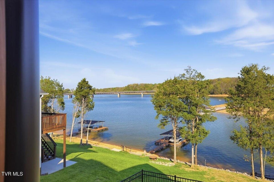 Photo #15: 3135 Bridgewater Boulevard