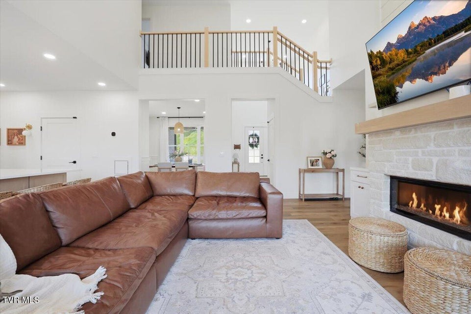 Photo #20: 3135 Bridgewater Boulevard