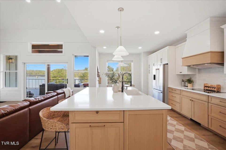 Photo #27: 3135 Bridgewater Boulevard