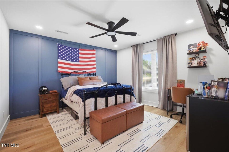 Photo #47: 3135 Bridgewater Boulevard