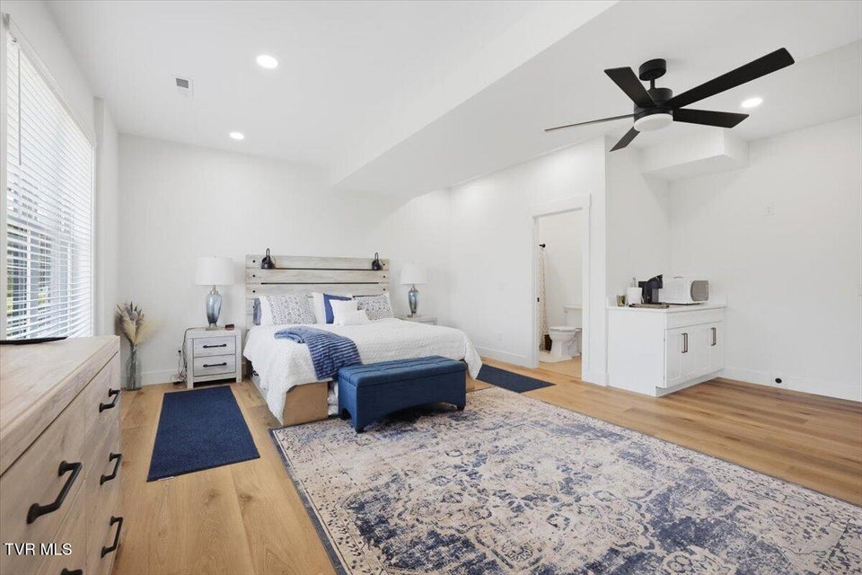 Photo #53: 3135 Bridgewater Boulevard