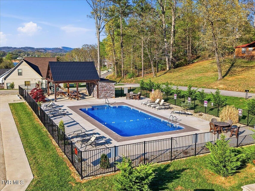 Photo #62: 3135 Bridgewater Boulevard