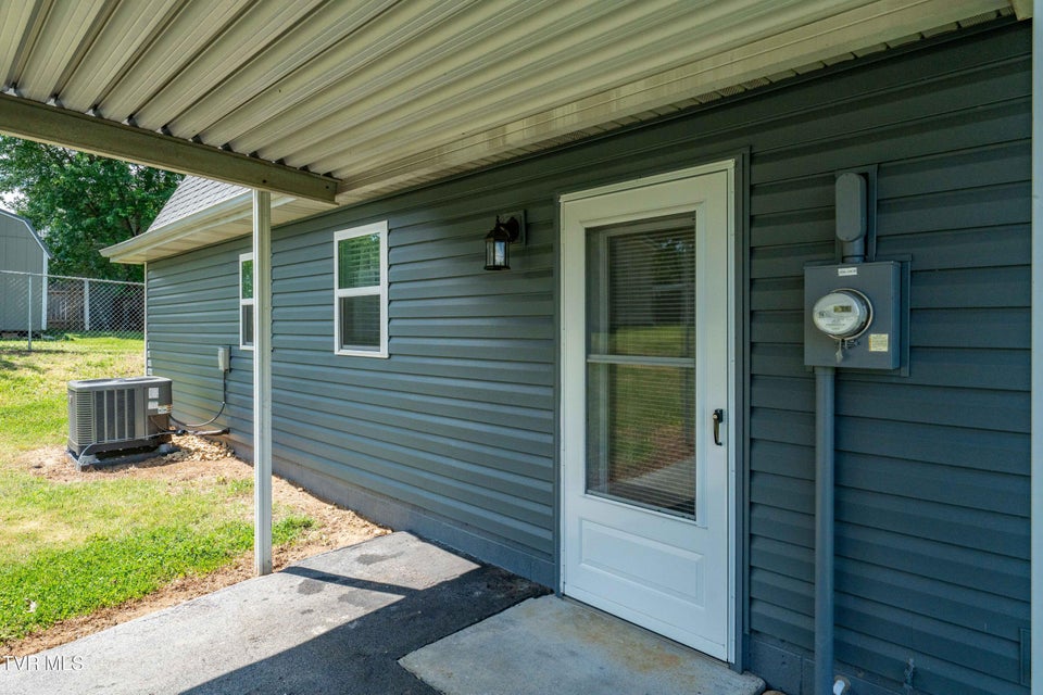 Photo #13: 530 South Street