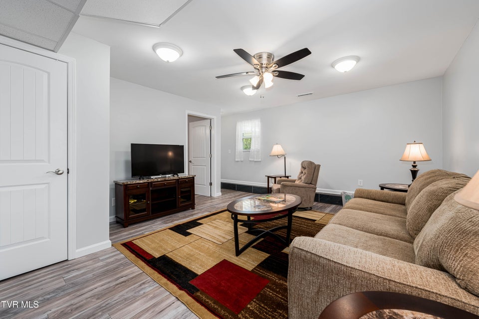 Photo #22: 530 South Street