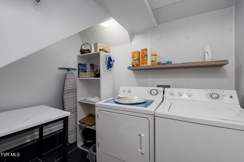 Photo #36: 530 South Street