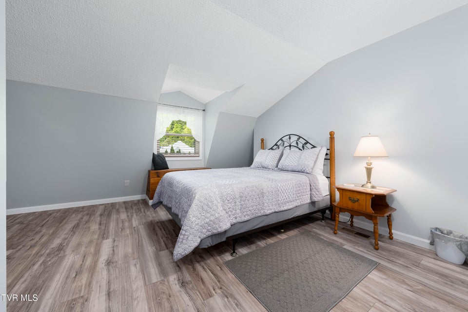 Photo #39: 530 South Street