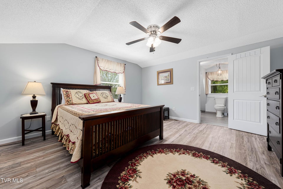 Photo #41: 530 South Street