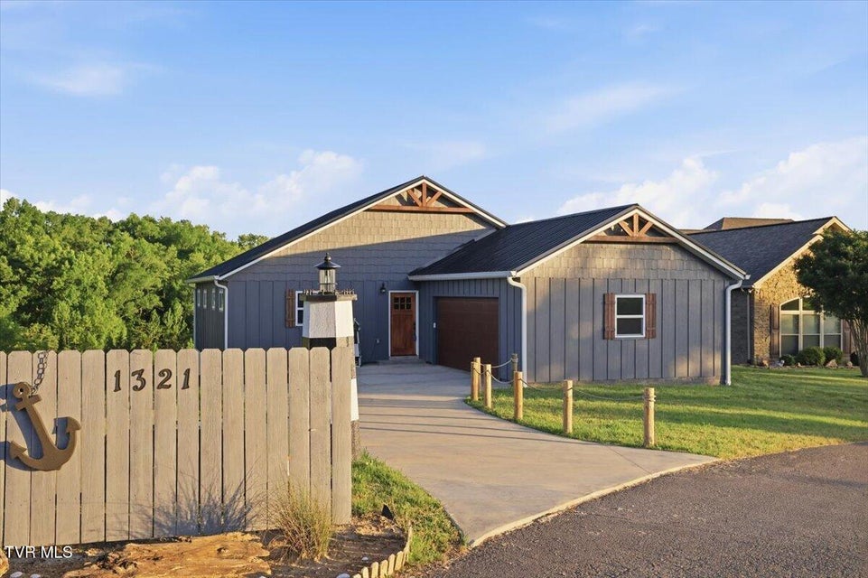 Photo #5: 1321 Aqua Vista Way