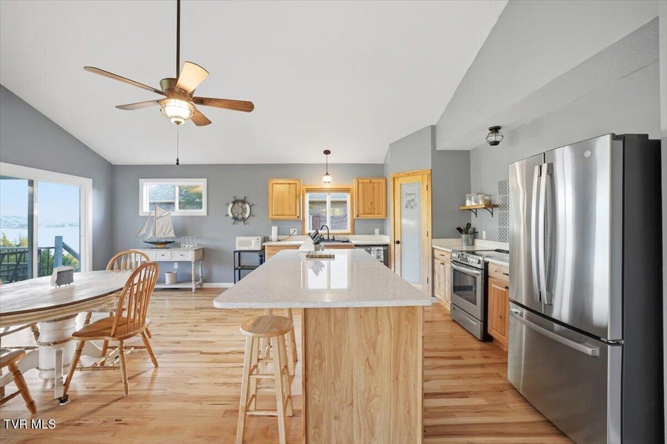 Photo #26: 1321 Aqua Vista Way