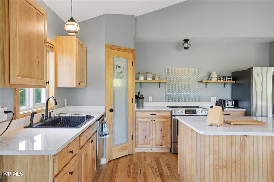 Photo #28: 1321 Aqua Vista Way