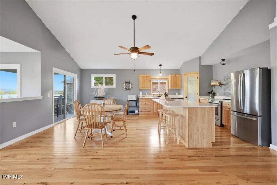 Photo #29: 1321 Aqua Vista Way