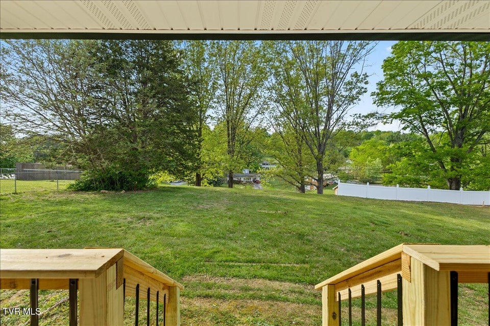 Photo #34: 225 Lisa Lane