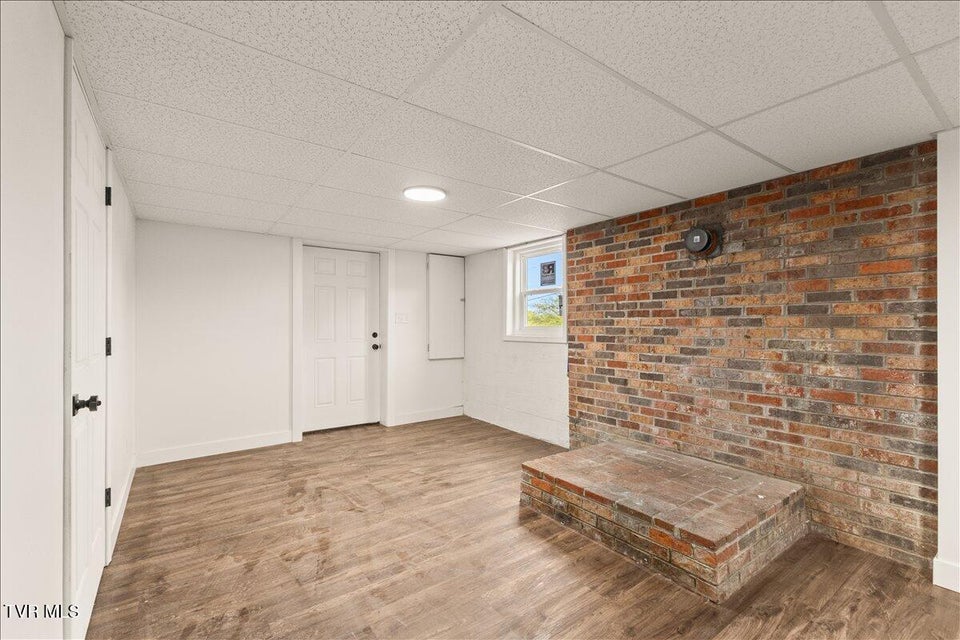 Photo #30: 225 Lisa Lane