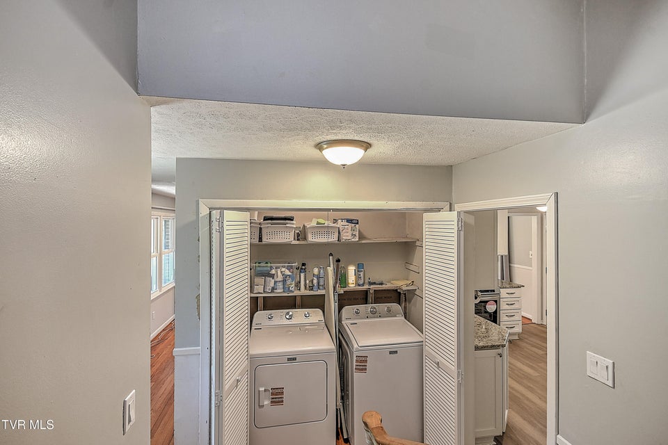 Photo #25: 436 Brookwood Drive