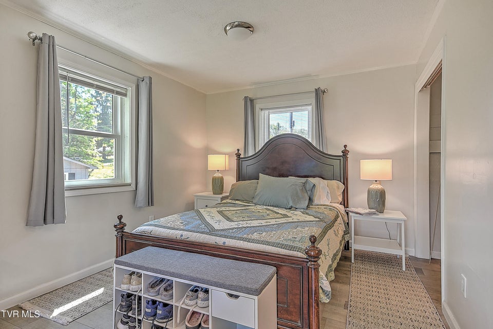 Photo #31: 436 Brookwood Drive